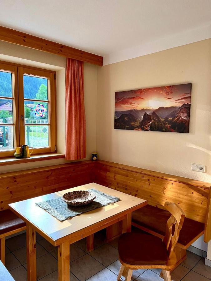 Apart Onkl Sankt Leonhard im Pitztal Bagian luar foto